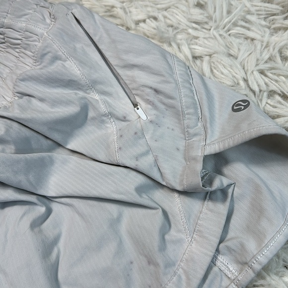 Lululemon Track That High-Rise Lined Short 3" White - Picture 3 of 12